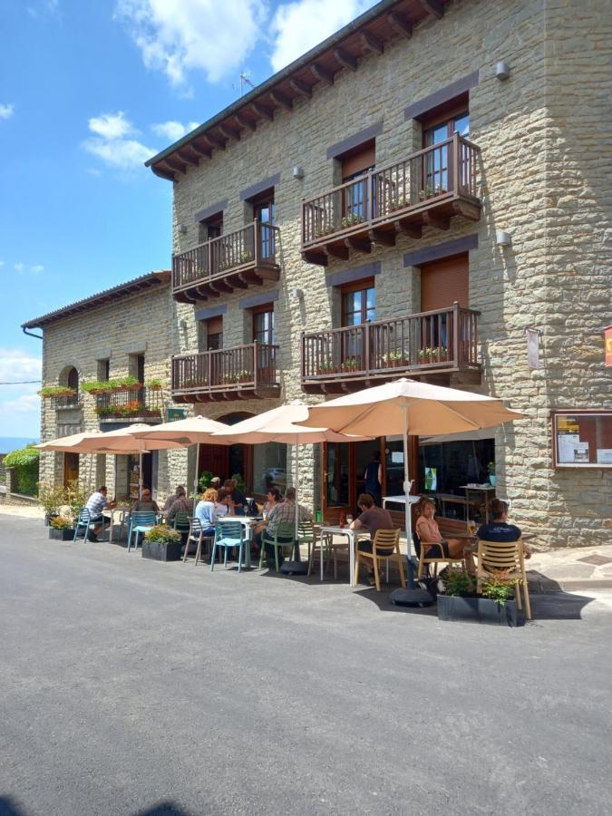 Hostal Cabreres Cantonigros Exterior photo